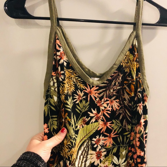 Tropical Bodysuit - Picture 4 of 7